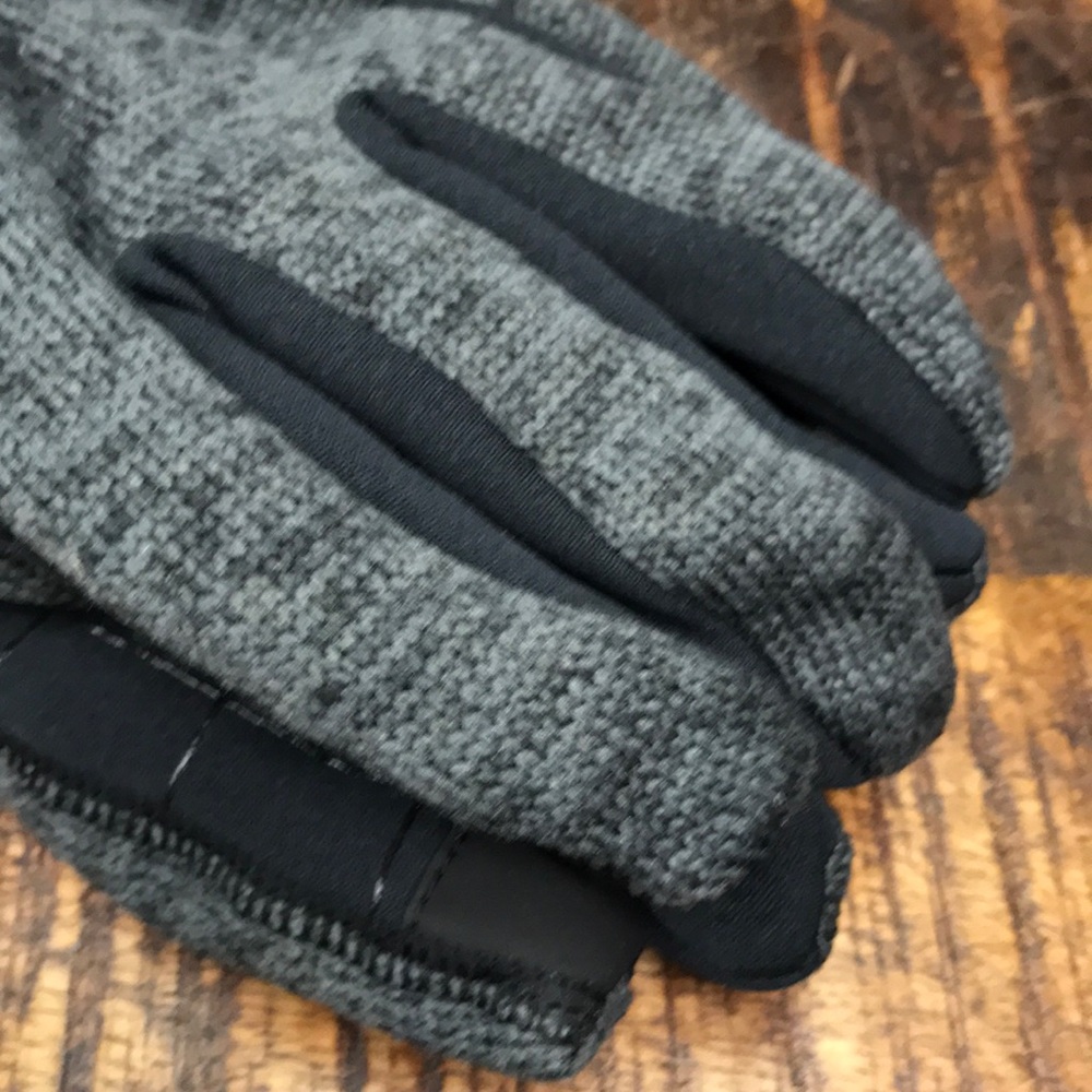 Levi's Intellitouch Heathered Knit Gloves Gray - Picture 3 of 7